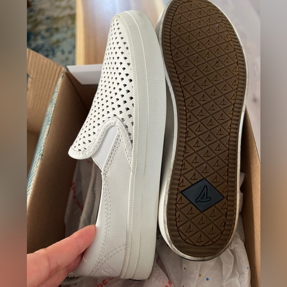 SPERRY FLATS - Picture 4 of 5